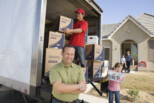 Moving van and worker safety planning for a house move