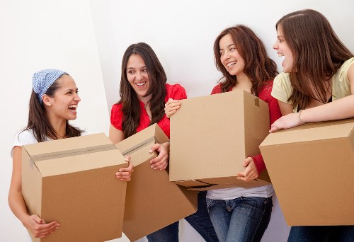 Local moving truck support for flats houses and businesses