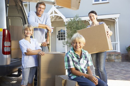Flexible van service for moving boxes and furniture in Bexleyheath