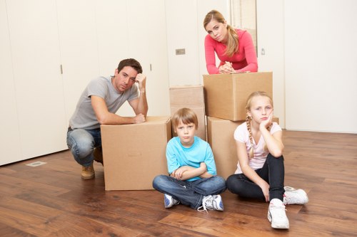 Choosing the right removal truck size for a local move